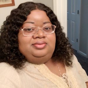 Meet your Posher, Cheryl